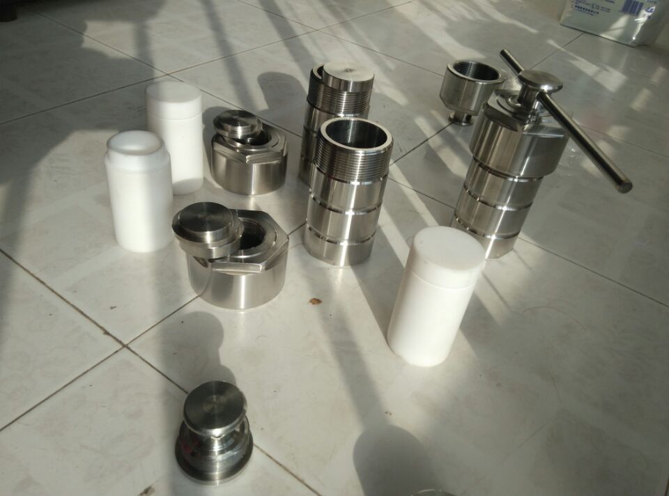 旋蓋式水熱合成釜 旋蓋式水熱合成釜